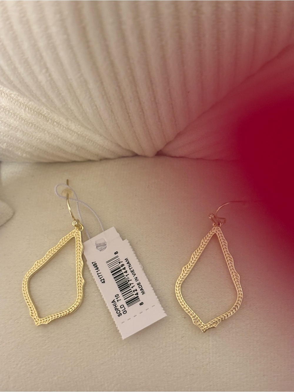 Kendra Scott Gold Filigree Teardrop Dangle Earrings